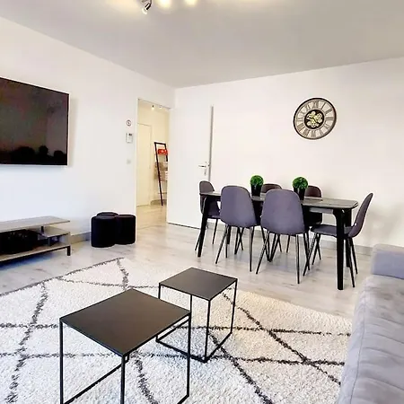 Cosy 2, 2 Chambres, 6 Personnes, 3 Min Gare, Parking *
