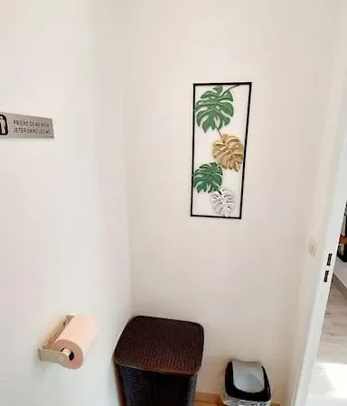 Cosy 2, 2 Chambres, 6 Personnes, 3 Min Gare, Parking * Cergy